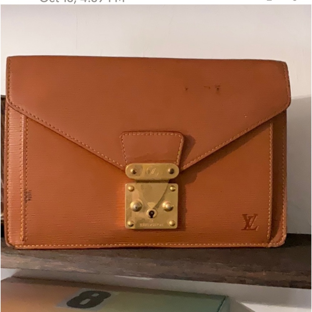 AUTHENTIC Cognac Louis Vuitton clutch